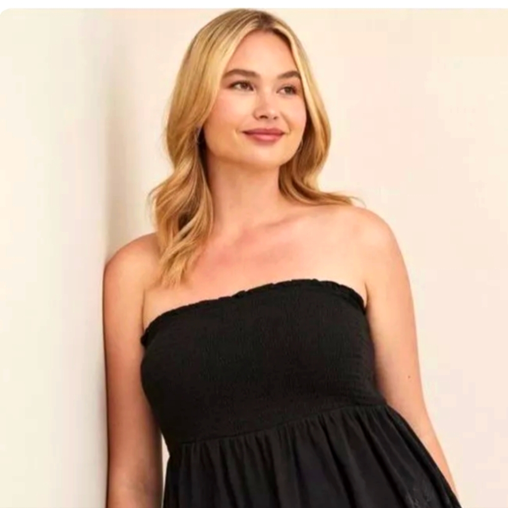 Torrid strapless top